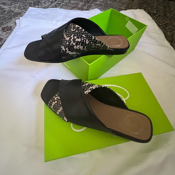 Sam Edelman Sandal - Picture 1 of 5